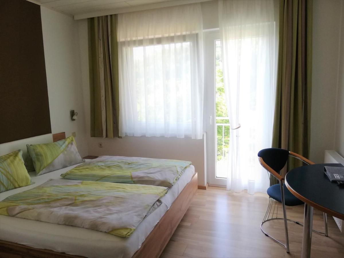 Privatzimmer Langthaler Мелк Экстерьер фото